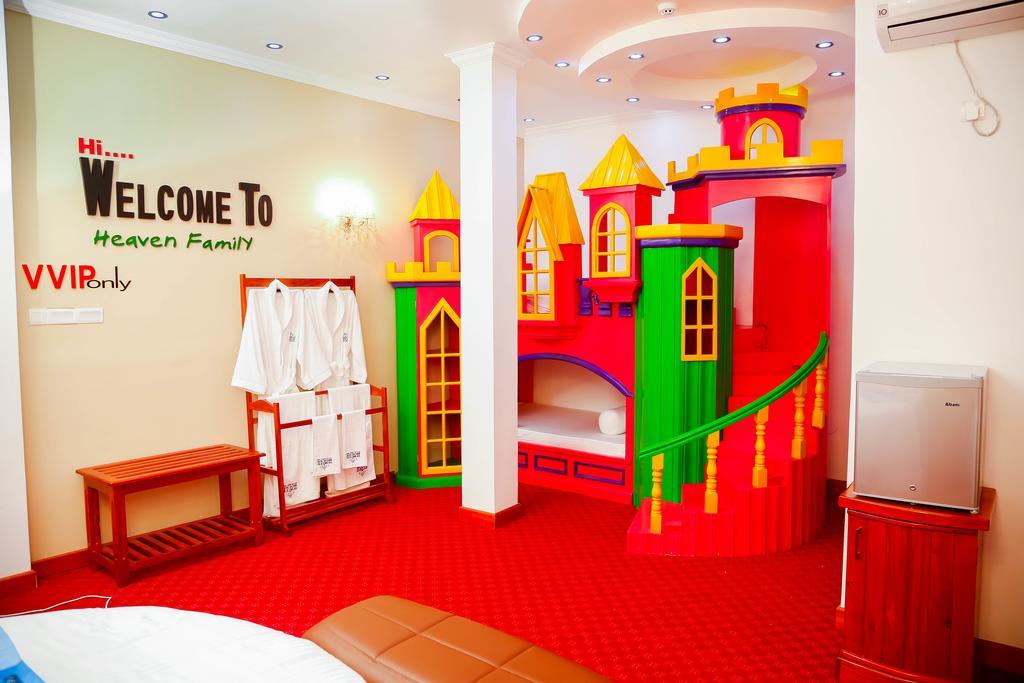 אנוראדפורה Hotel White House מראה חיצוני תמונה